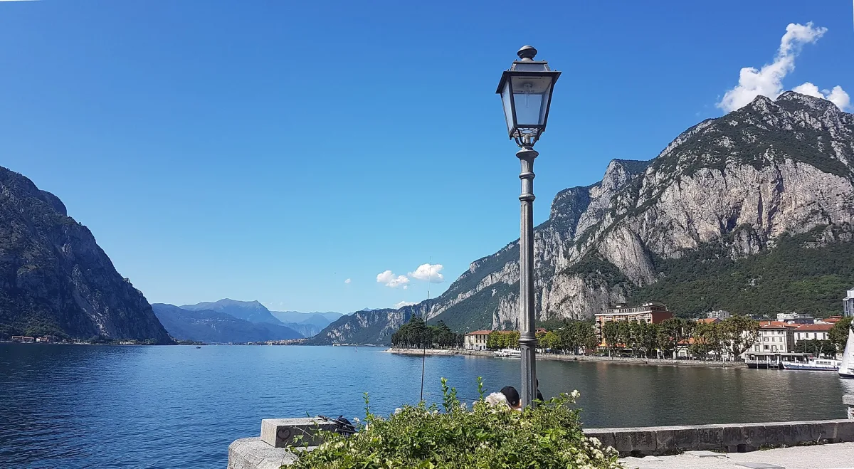 Le Spiagge e i Lidi più Belli del Lago di Lecco