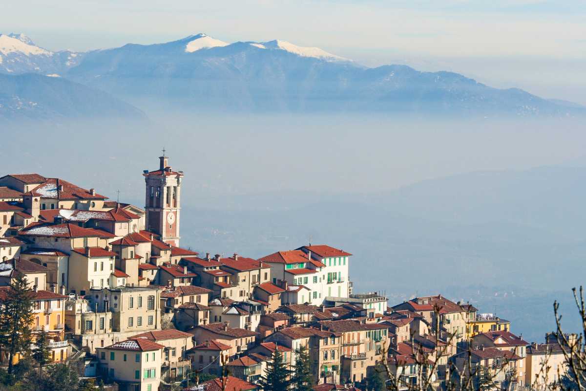Autobus in partenza da Milano verso Varese