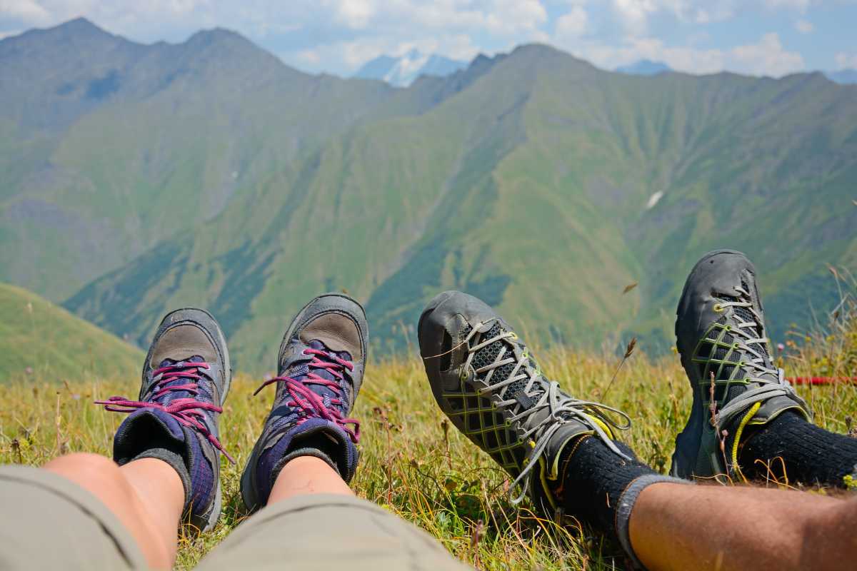 Escursione panoramica con vista sul lago e colline circostanti