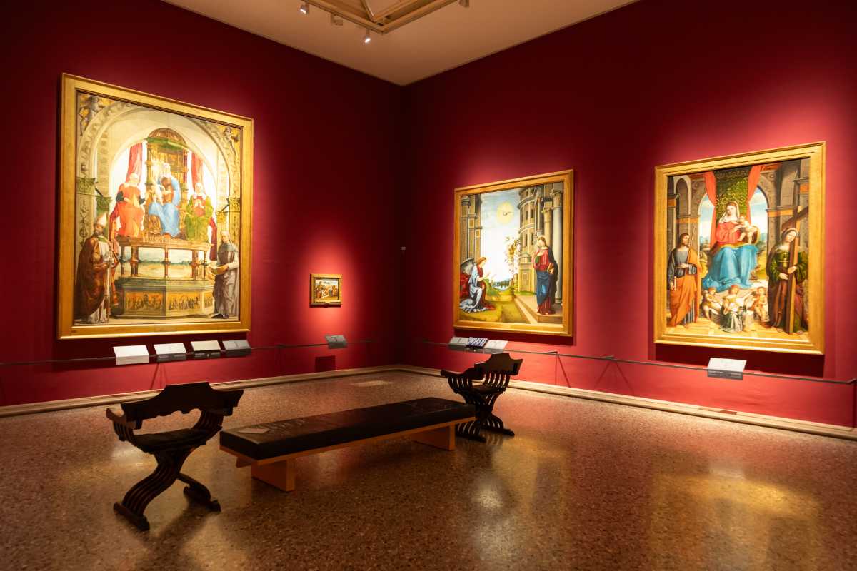 Interno della Pinacoteca di Brera, opere d'arte